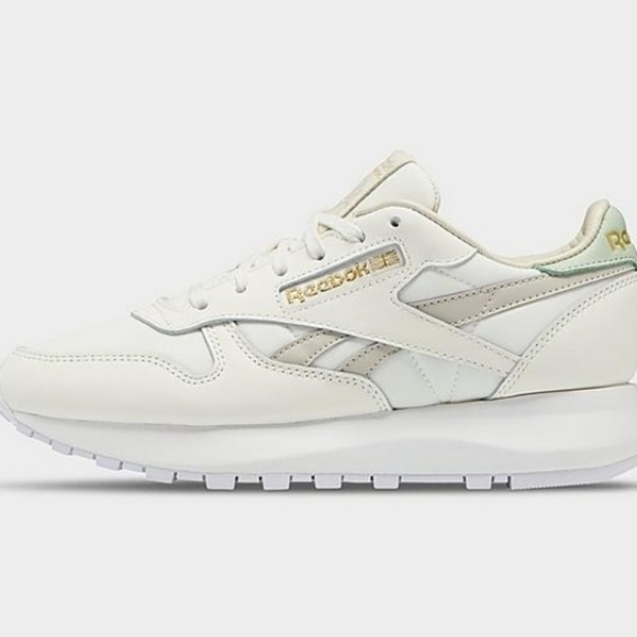 Reebok Shoes - Reebok Classic Leather SP Casual/Running Shoes size 8 for Women